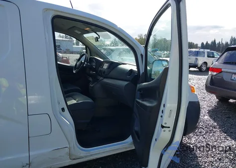 2014 Nissan Nv200 Sv z USA, uszkodzony, nr VIN 3N6CM0KNXEK700020